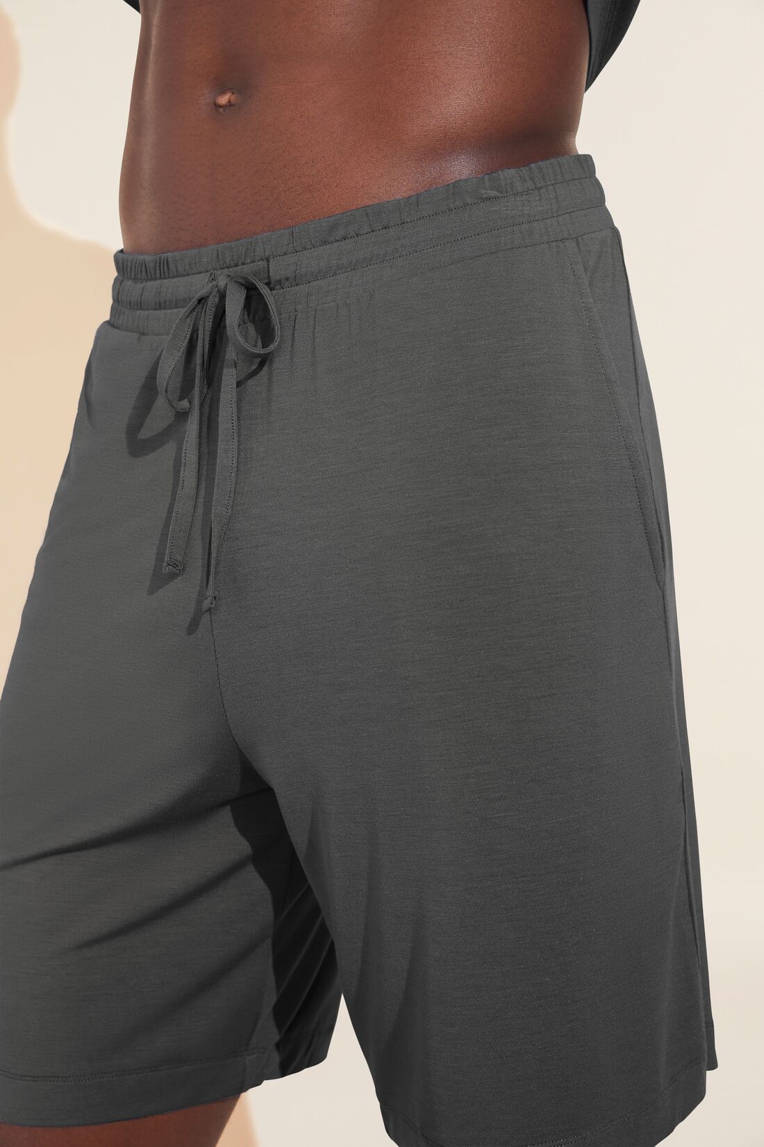 Model is wearing Henry TENCEL™ Modal Short PJ Set in Storm Gray.