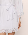 Model Is Wearing Mariana Short Robe In White