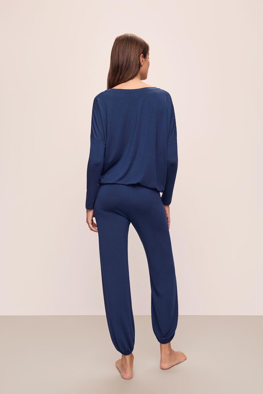 (取寄) エバージェイ レディース ジゼル スロウチ パジャマ セット Eberjey women Eberjey Gisele Slouchy Pajama Set Navy/Ivory Gisele TENCEL™ Modal Slouchy PJ Set – Eberjey