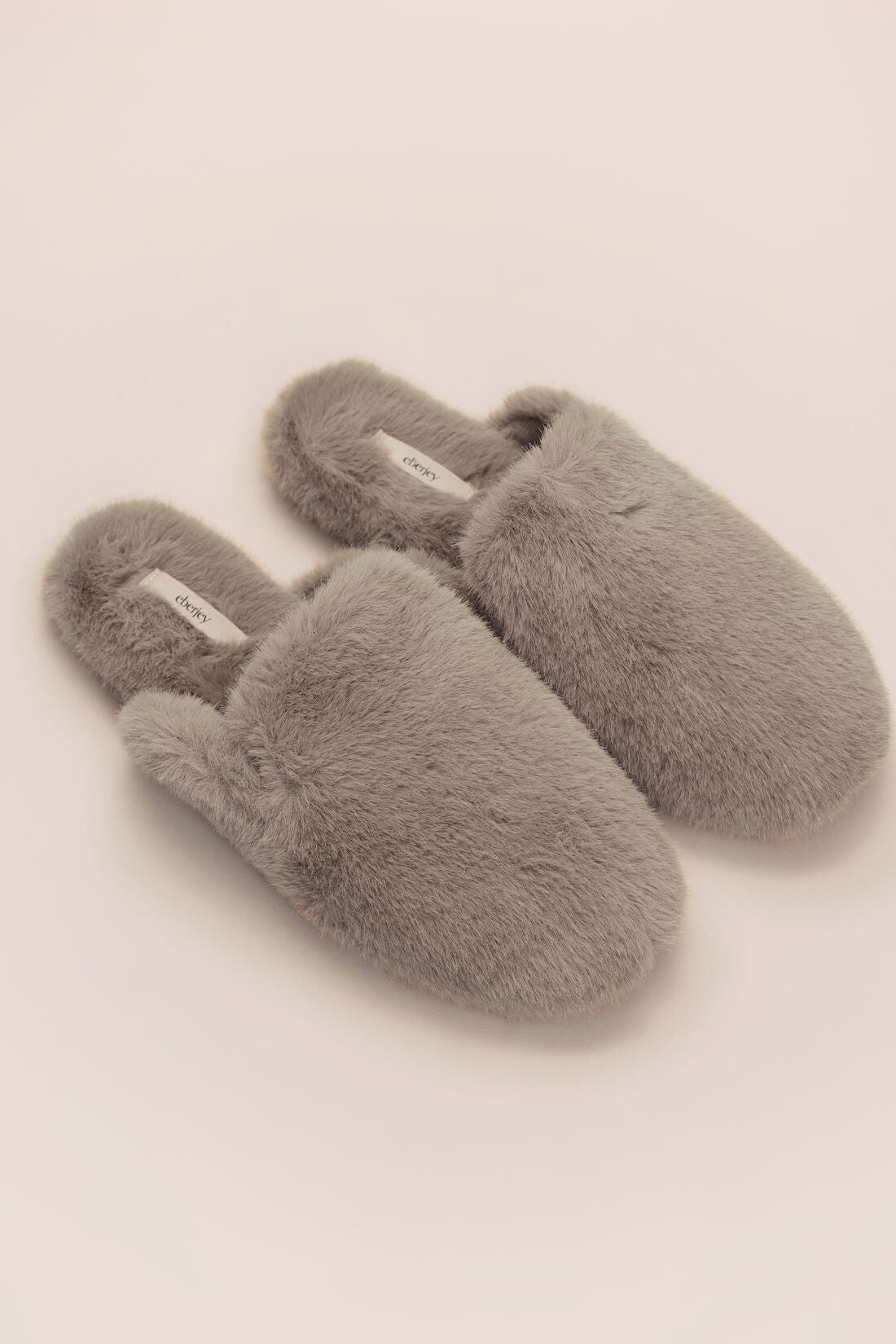 Fuzzy fashion mule slippers