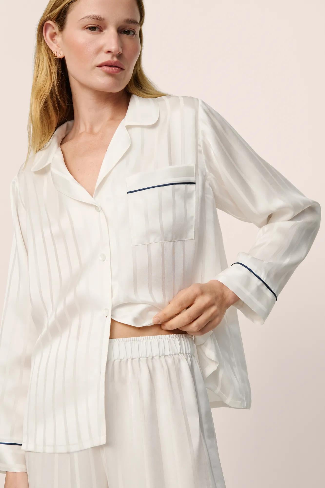 Model is wearing Inez Washable Silk Jacquard Long PJ Set in ClassicStripeJacquardPea/Na