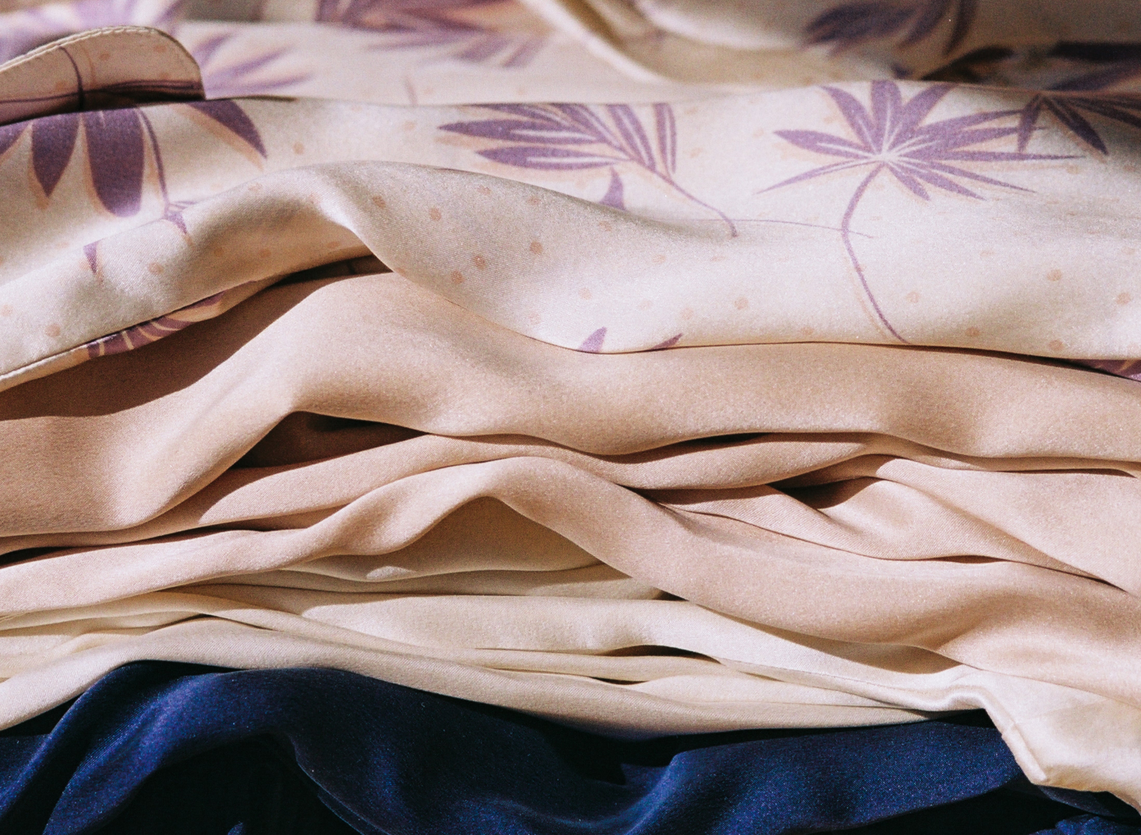 How to Prevent Silk From Pilling | Why Does Silk Pill? – Eberjey