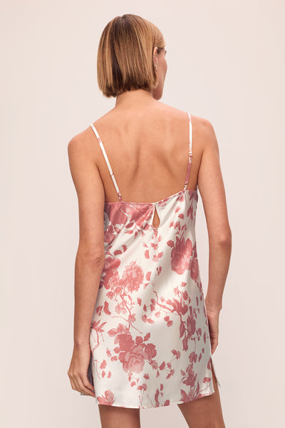 Model is wearing Inez Printed Washable Silk Short Slip in Ikebana Pearl
