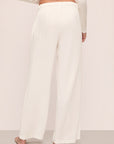 Model is wearing Gisele Tencel™ Modal Everyday Straight Leg Pant in Ivory
