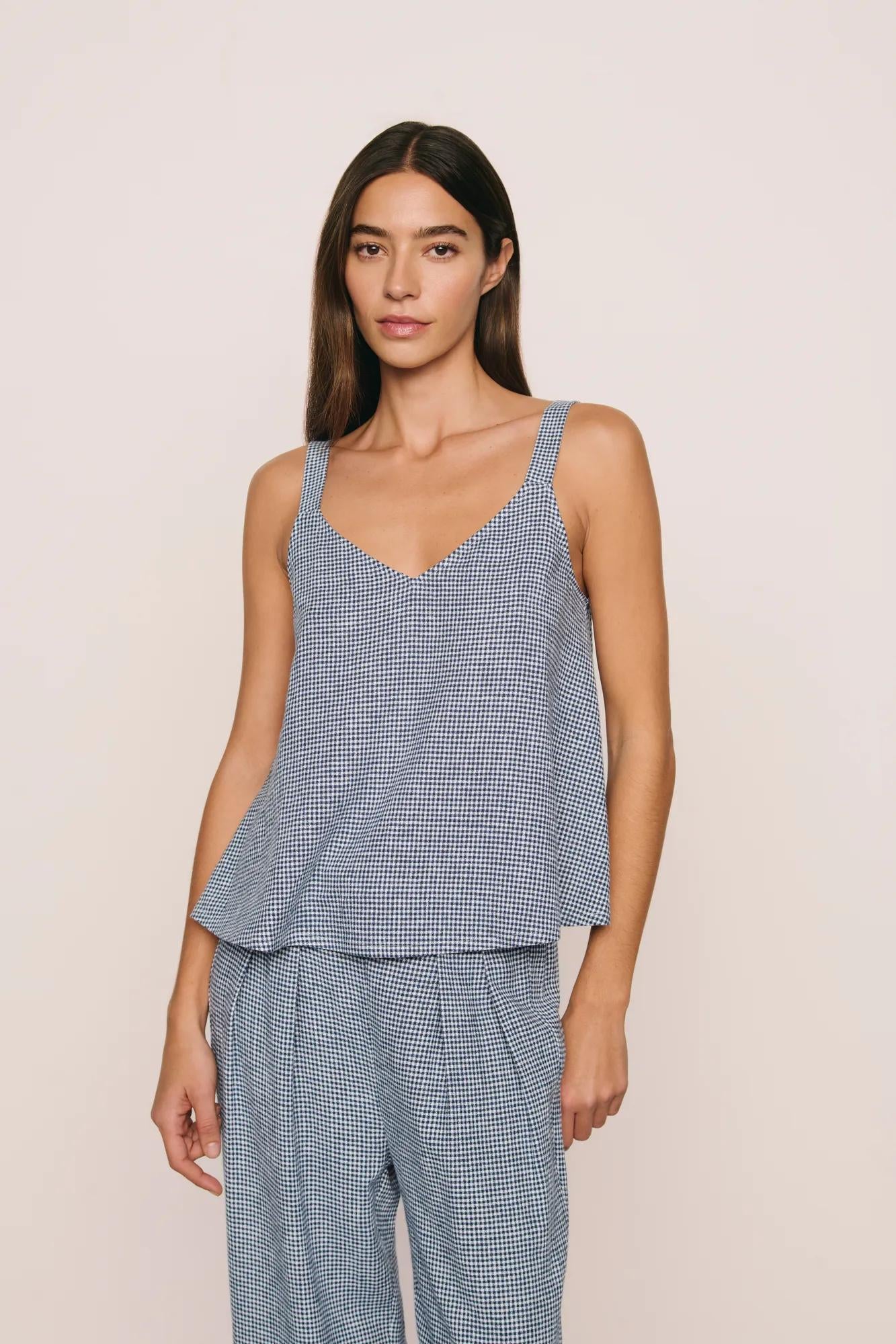 Model is wearing Linen Blend V Neck Cami in Gingham White/Navy