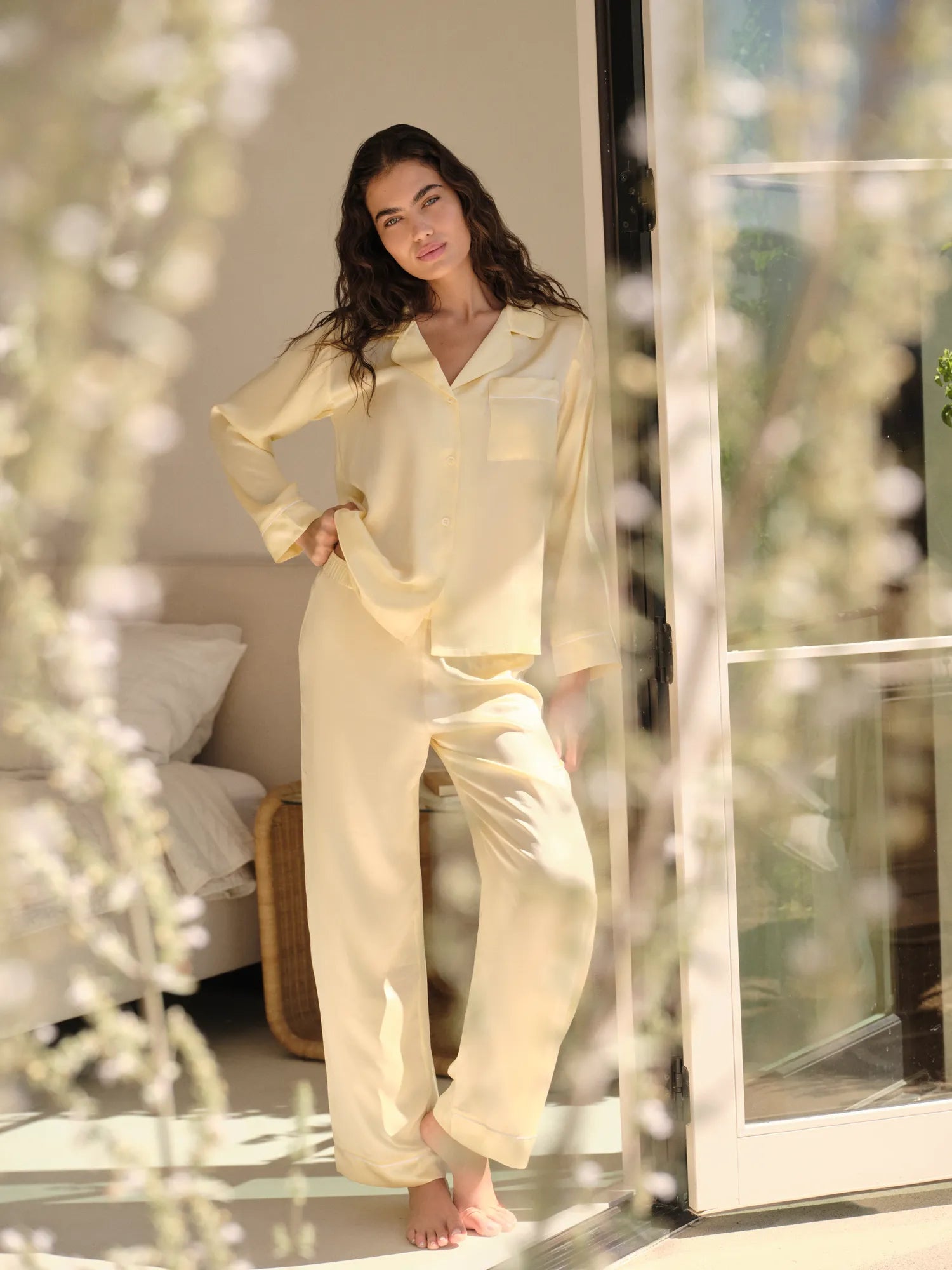 Model is wearing Inez Washable Silk Long PJ Set in Sunshine/White
