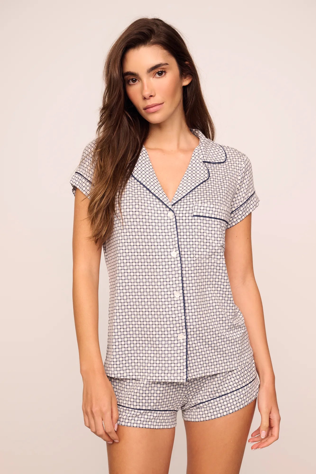 Model is wearing Gisele Printed TENCEL™ Modal Shortie Short PJ Set  in  Geo Sphere Gray Dawn