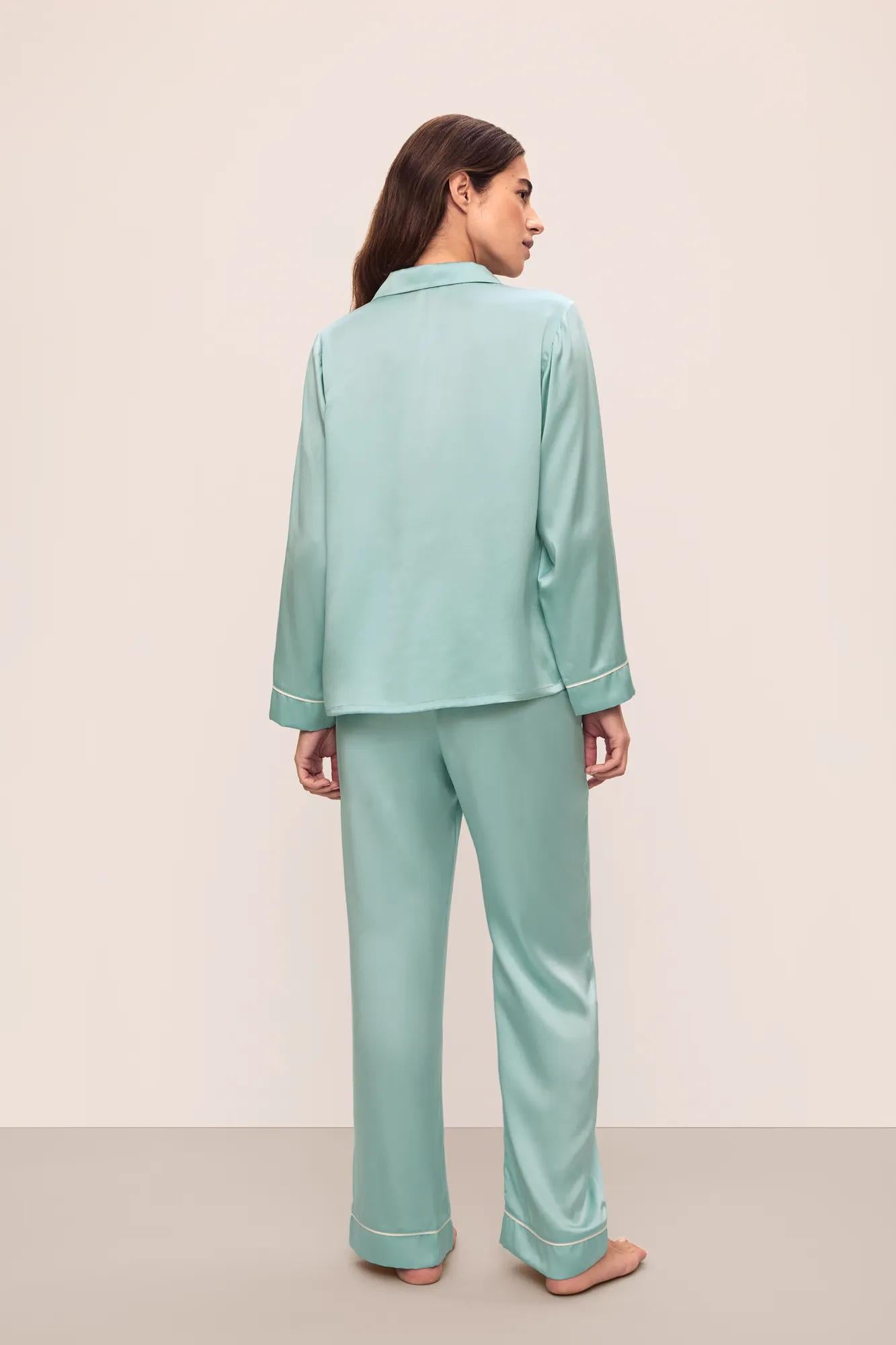 Model is wearing Inez Washable Silk Long Pj Set in Canal Blue/Ivory