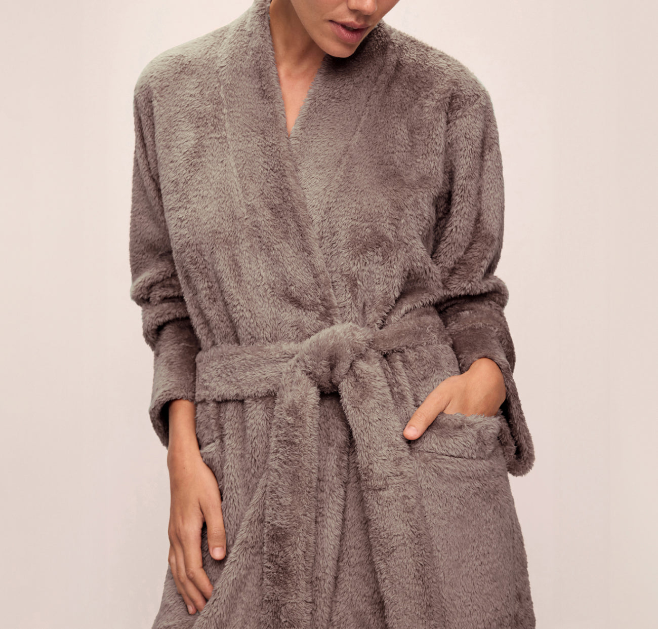 Model is wearing Renew Plush Robe in Toffee