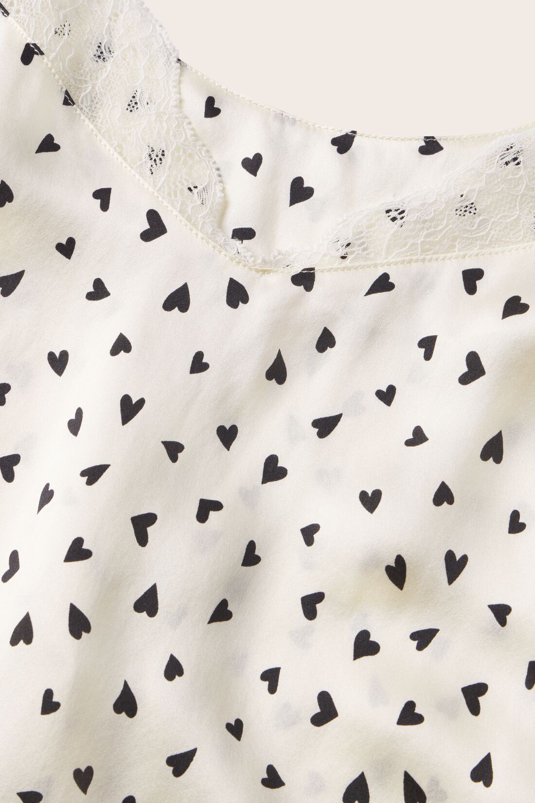 Model is wearing Washable Silk Printed Lace Cami & Short Set  in Heart To Heart Black/Iv