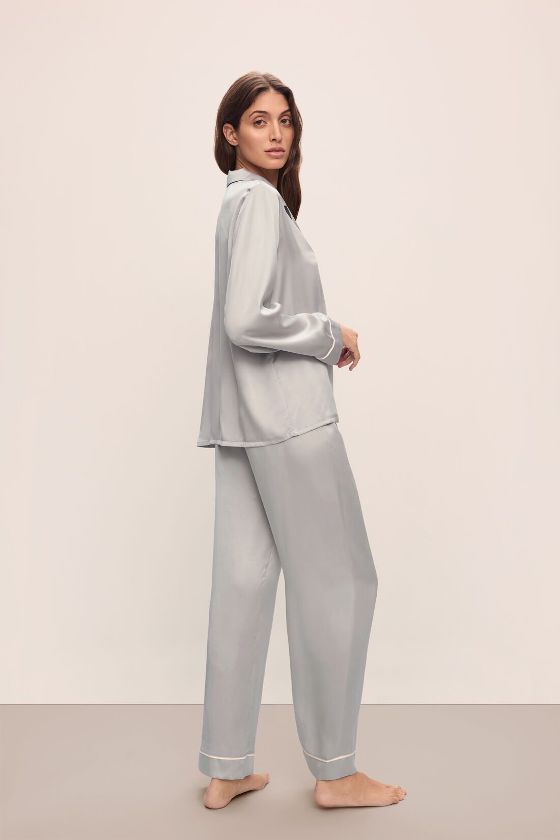 Model wears Inez Washable Silk Long PJ Set in Lunar Rock/Ivory.