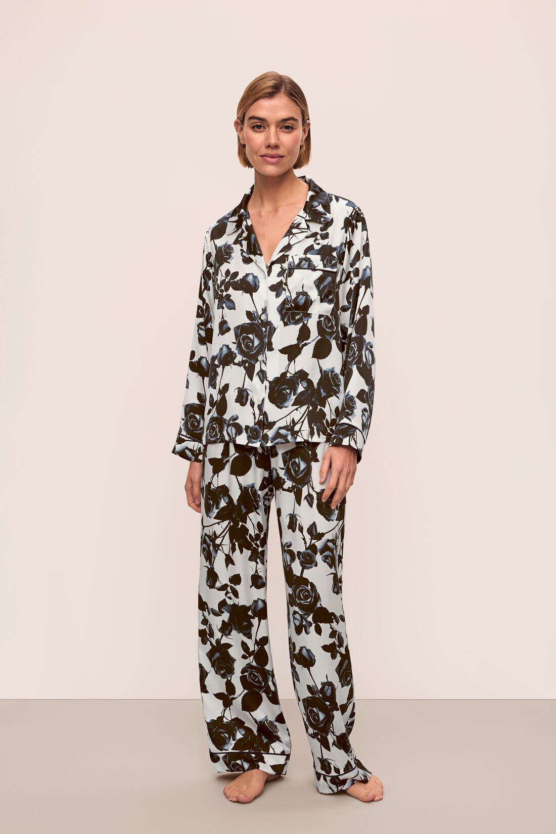 Model is wearing Inez Washable Silk Printed Long PJ Set in Rose Memoire Pearl/Black