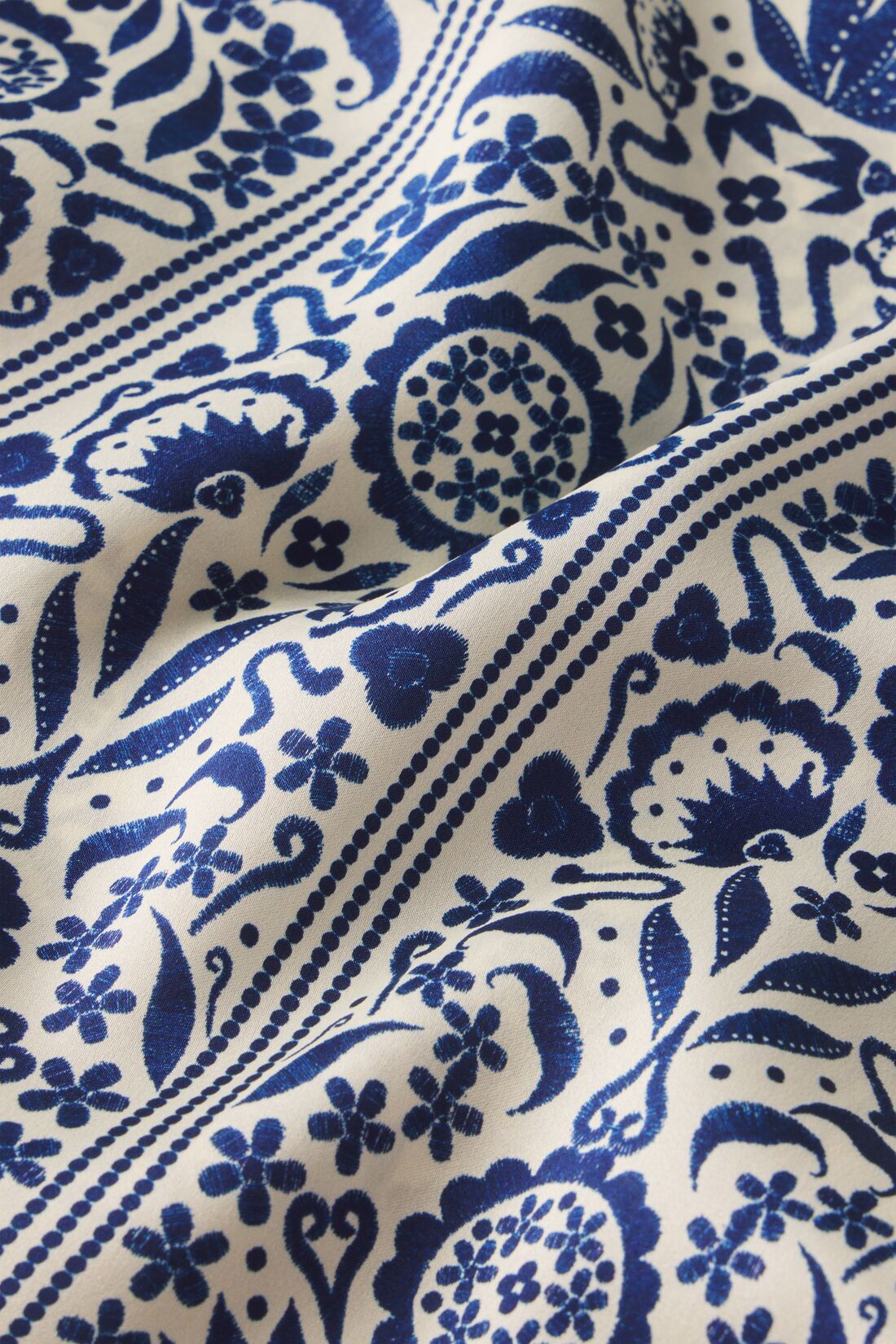 Image of washable silk fabric in Azulejos Navy/Navy