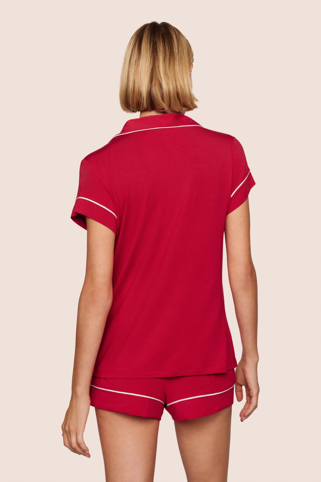 Model is wearing Gisele TENCEL™ Modal Shortie Short PJ Set  in Holly Red/Ivory