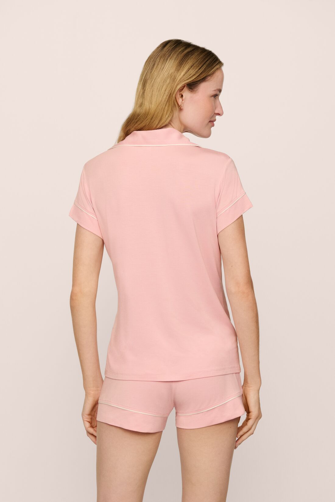 Model is wearing the Gisele TENCEL™ Modal Shortie Short PJ Set in Silver Pink/Ivory
