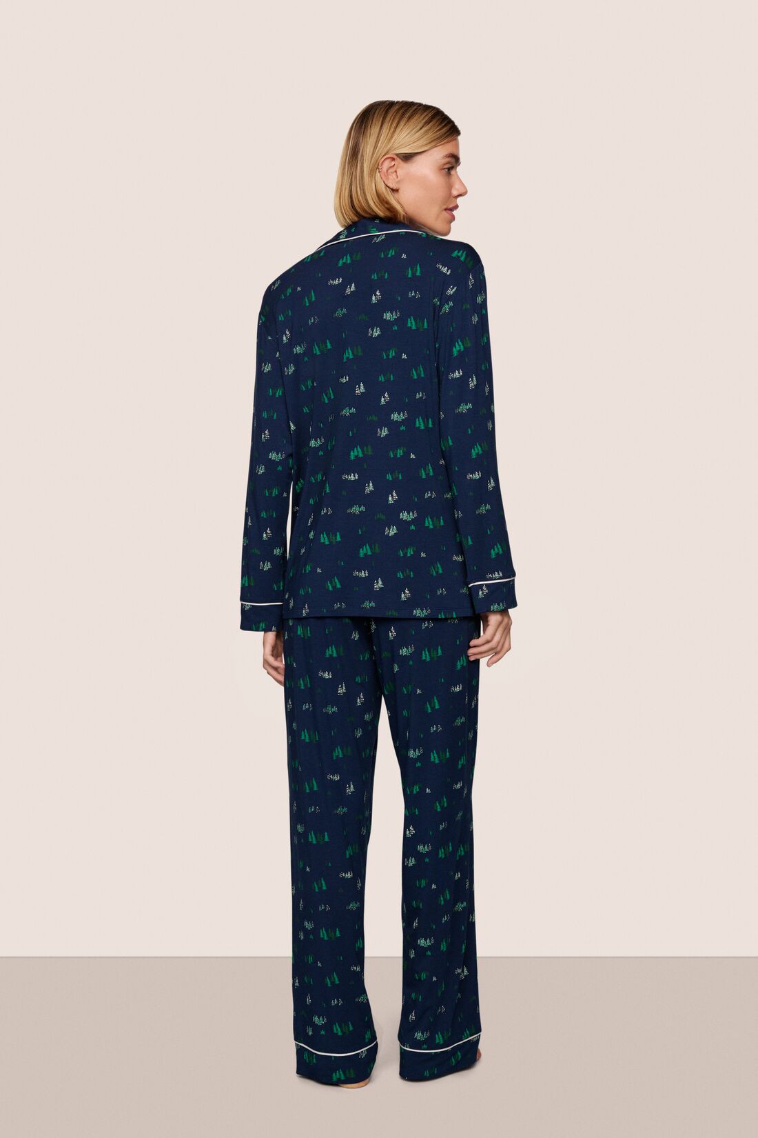 Model is wearing Gisele Printed TENCEL™ Modal Long PJ Set  in Forest Pine Navy/Ivory