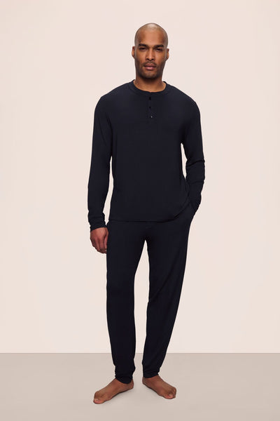 Low_Res-PJ1905M-BLACK-