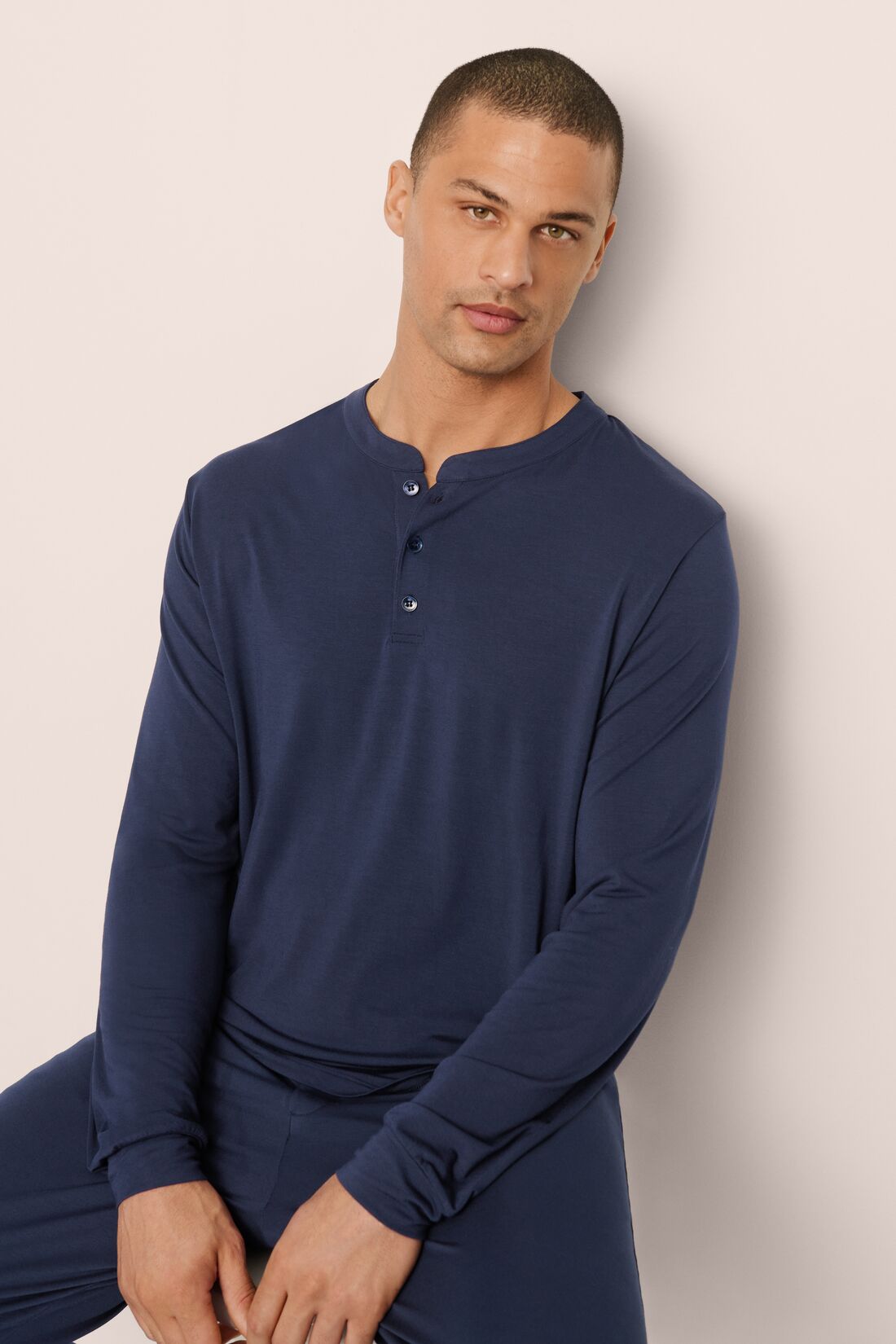 Model Is Wearing Henry Long Pj Set In True Navy