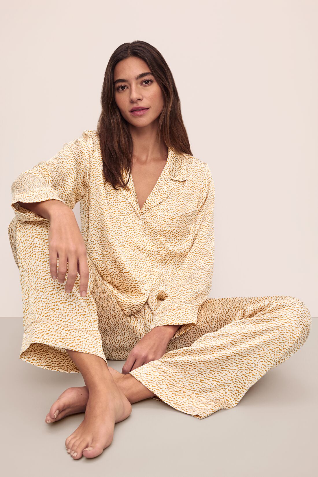 Model wearing Inez Washable Silk Printed Long PJ Set in Mink Puff