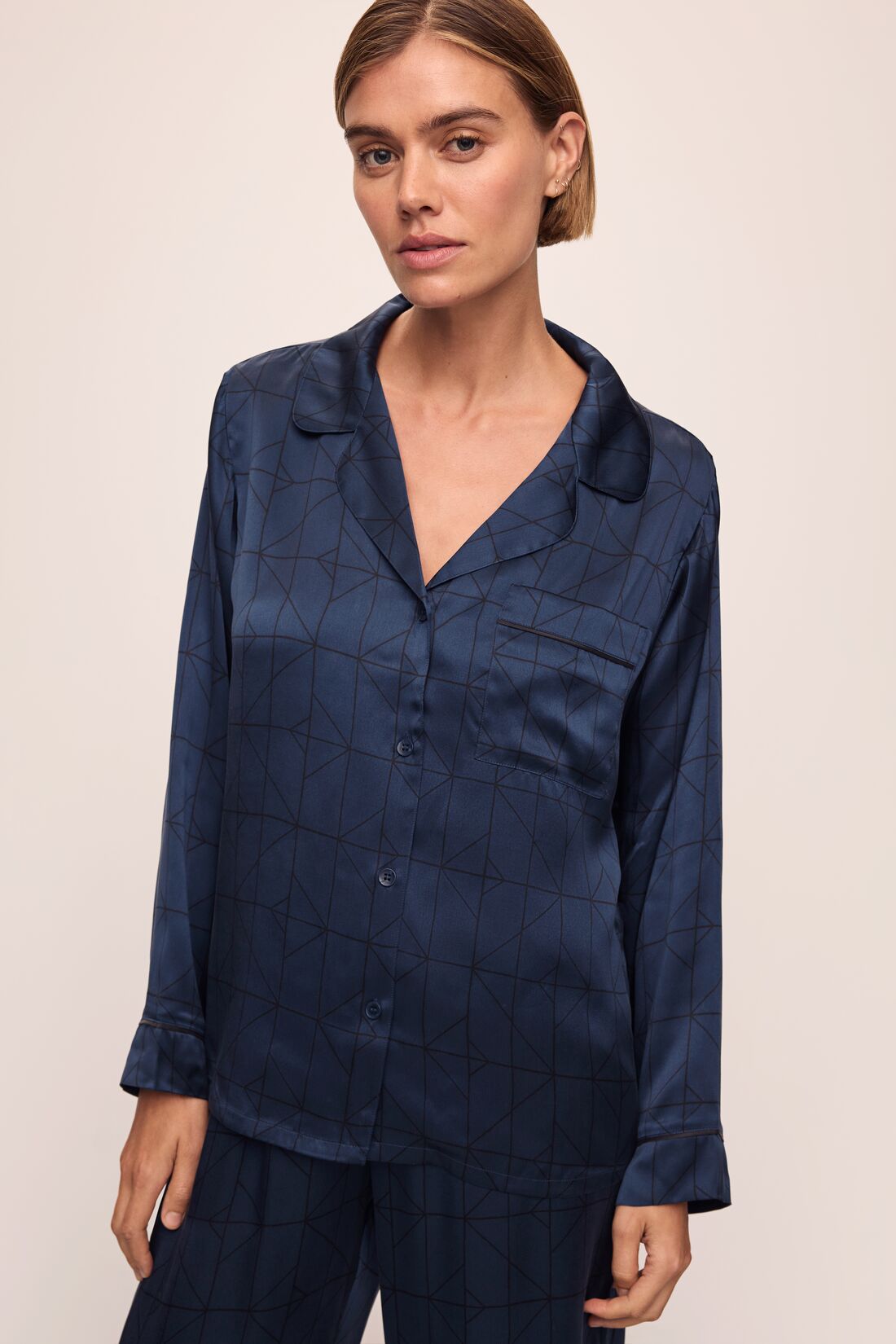 Model wears Inez Washable Silk Printed Long PJ Set in Mosaic Tile Navy/Black.