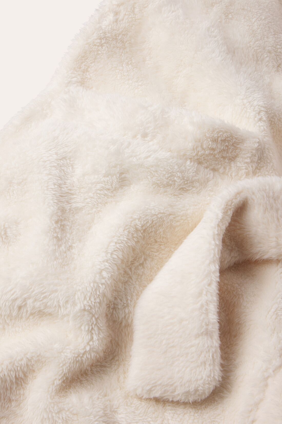 Image of renew plush robe in ivory