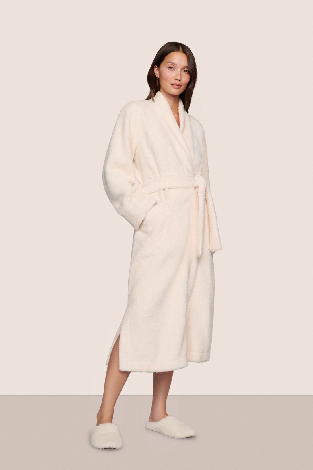 Model is wearing Renew plush Robe in Ivory