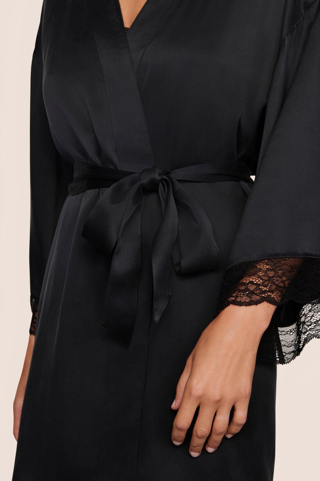 Model is wearing Washable Silk Lace Robe  in Black/Black