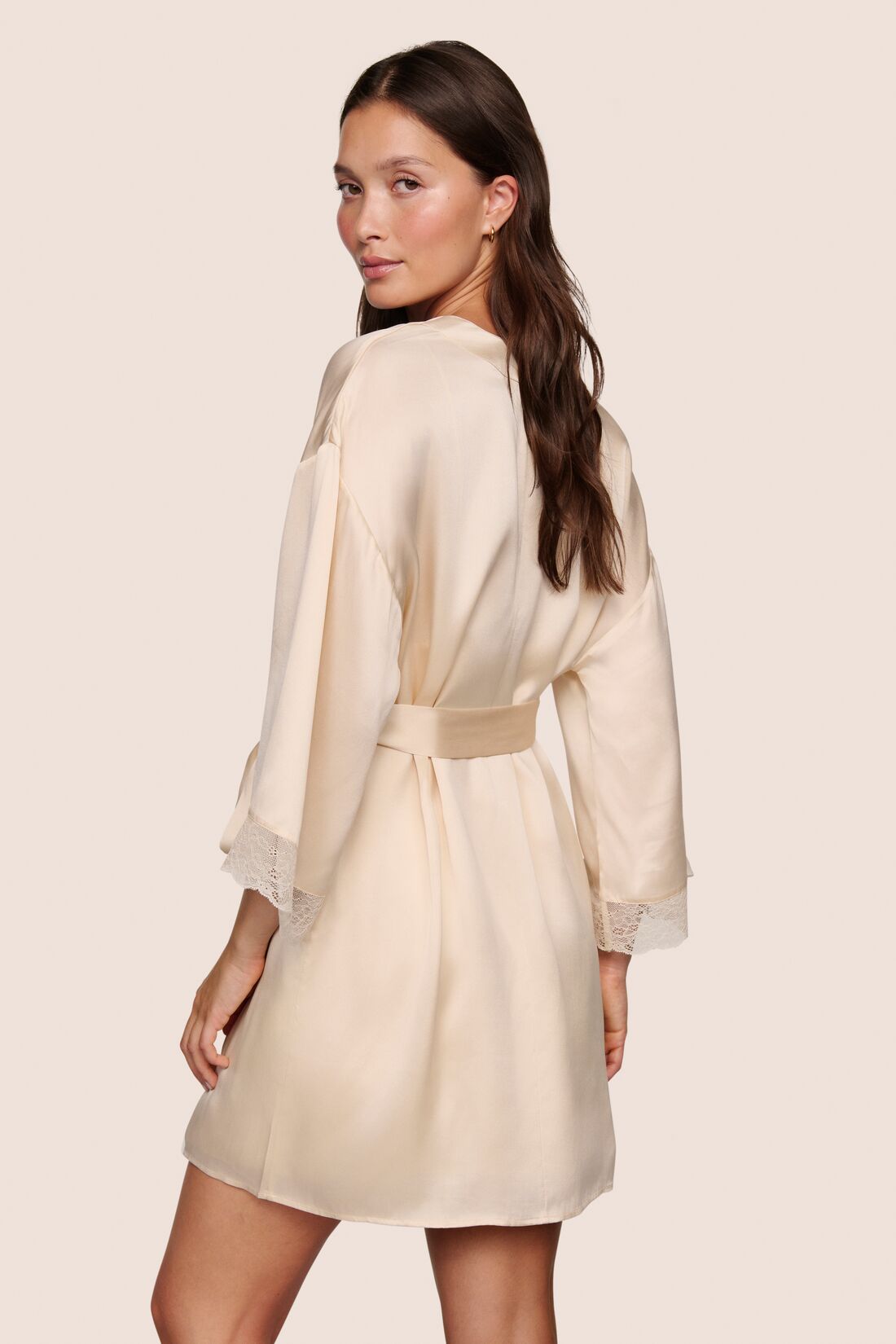 Model is wearing Washable Silk Lace Robe  in Champagne/Champagne