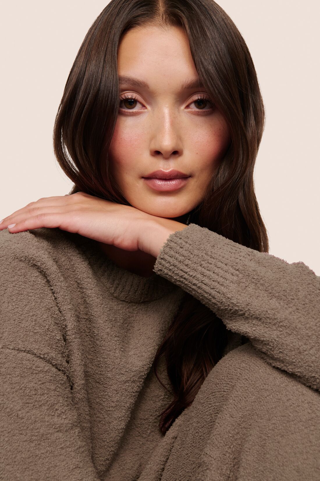 Recycled Boucle Crew Neck Pullover – Eberjey