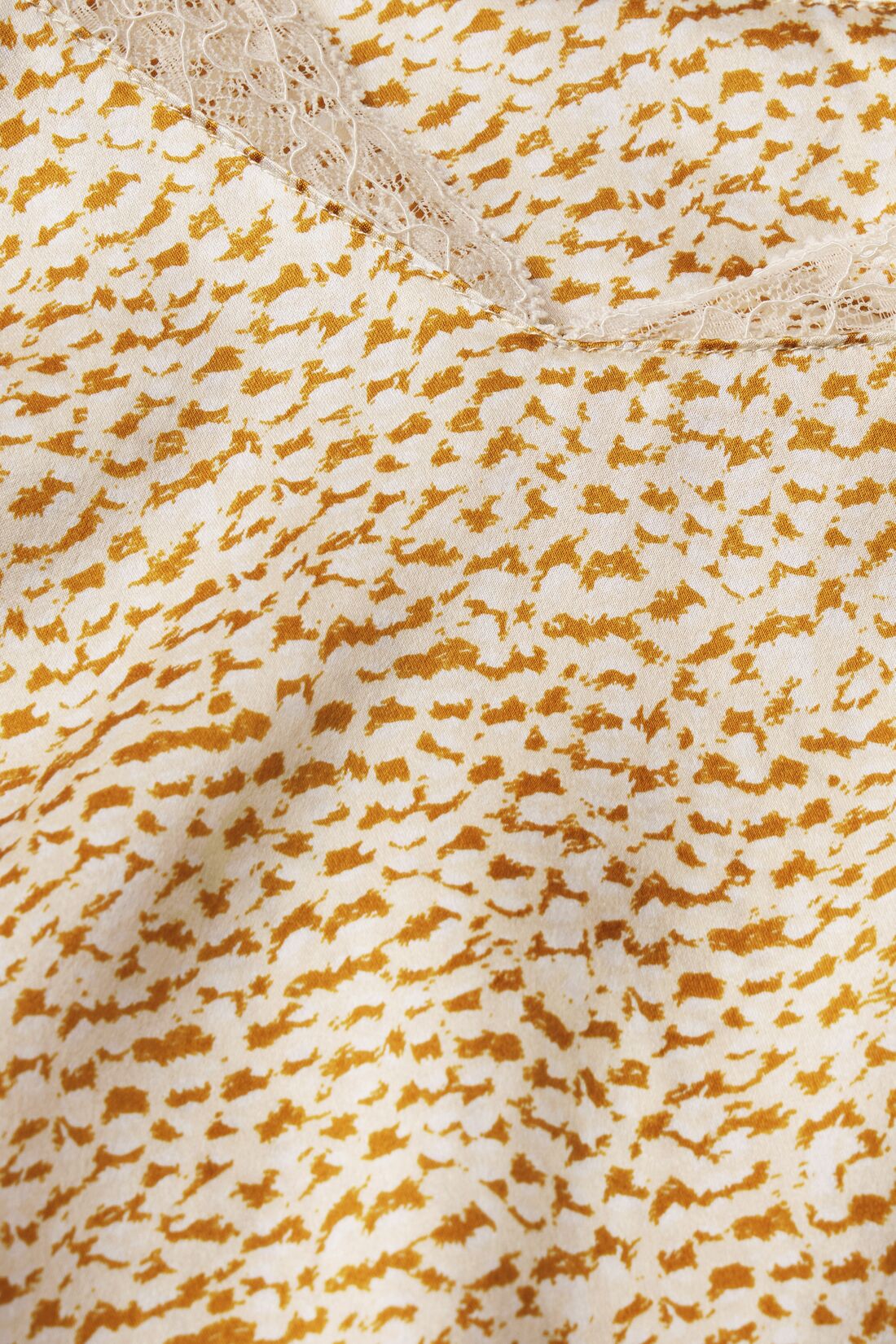 Image of fabric swatch of Washable silk in Mink Puff/Bone