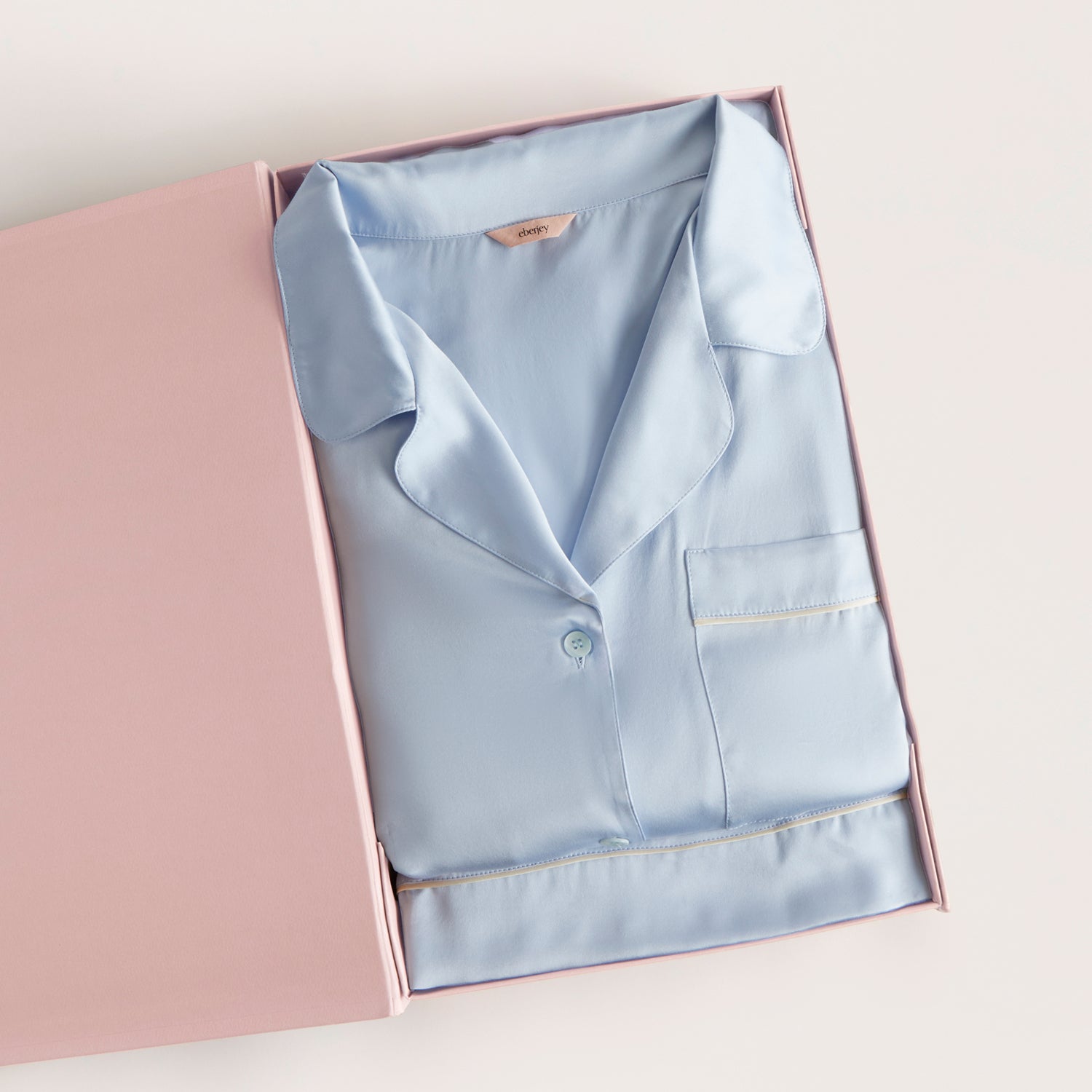 Holiday Gift Guide | Pajama Sets, Loungewear & Robes – Eberjey