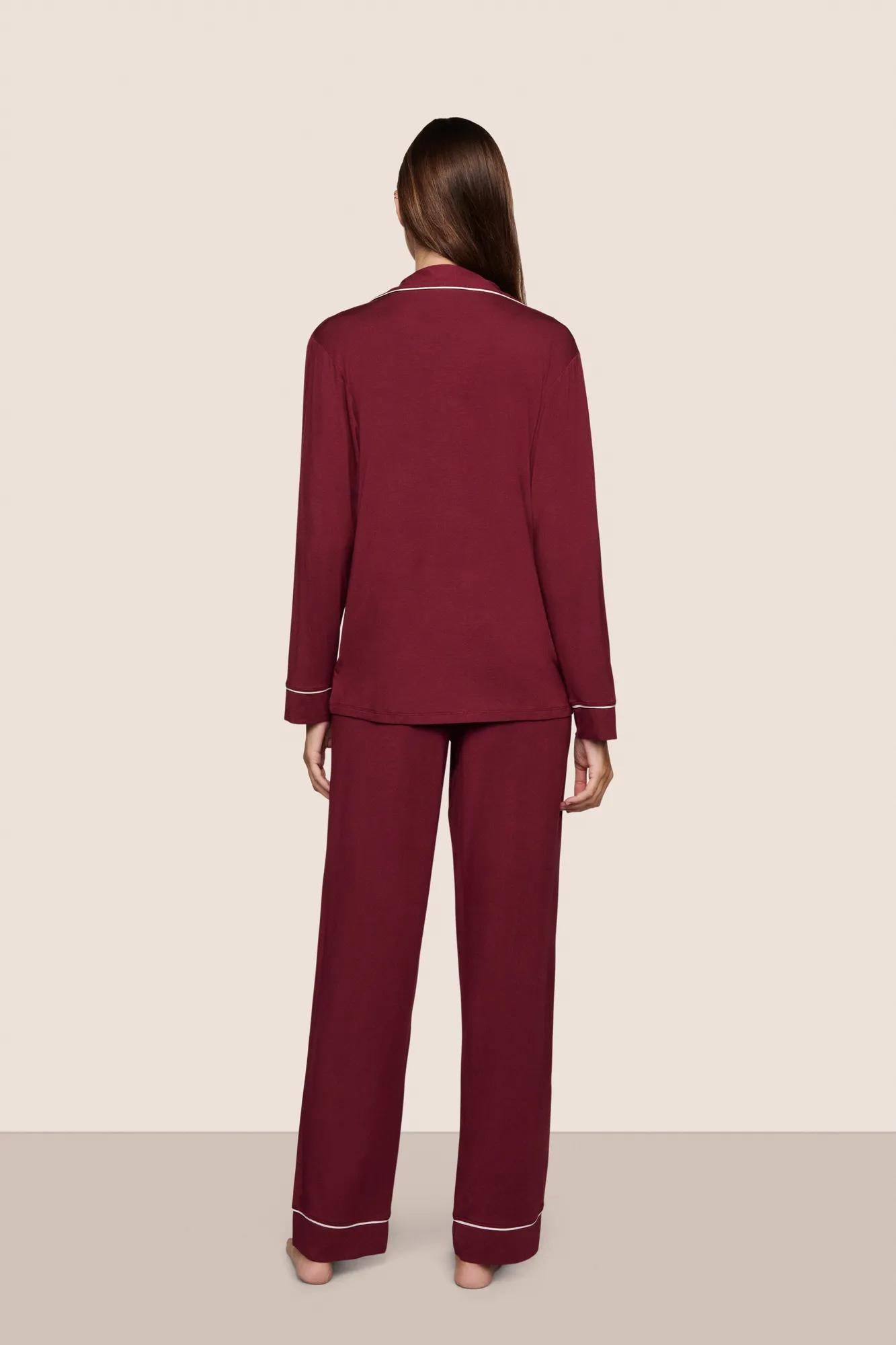 Model is wearing Gisele TENCEL™ Modal Long PJ Set  in Bordeaux/Ivory
