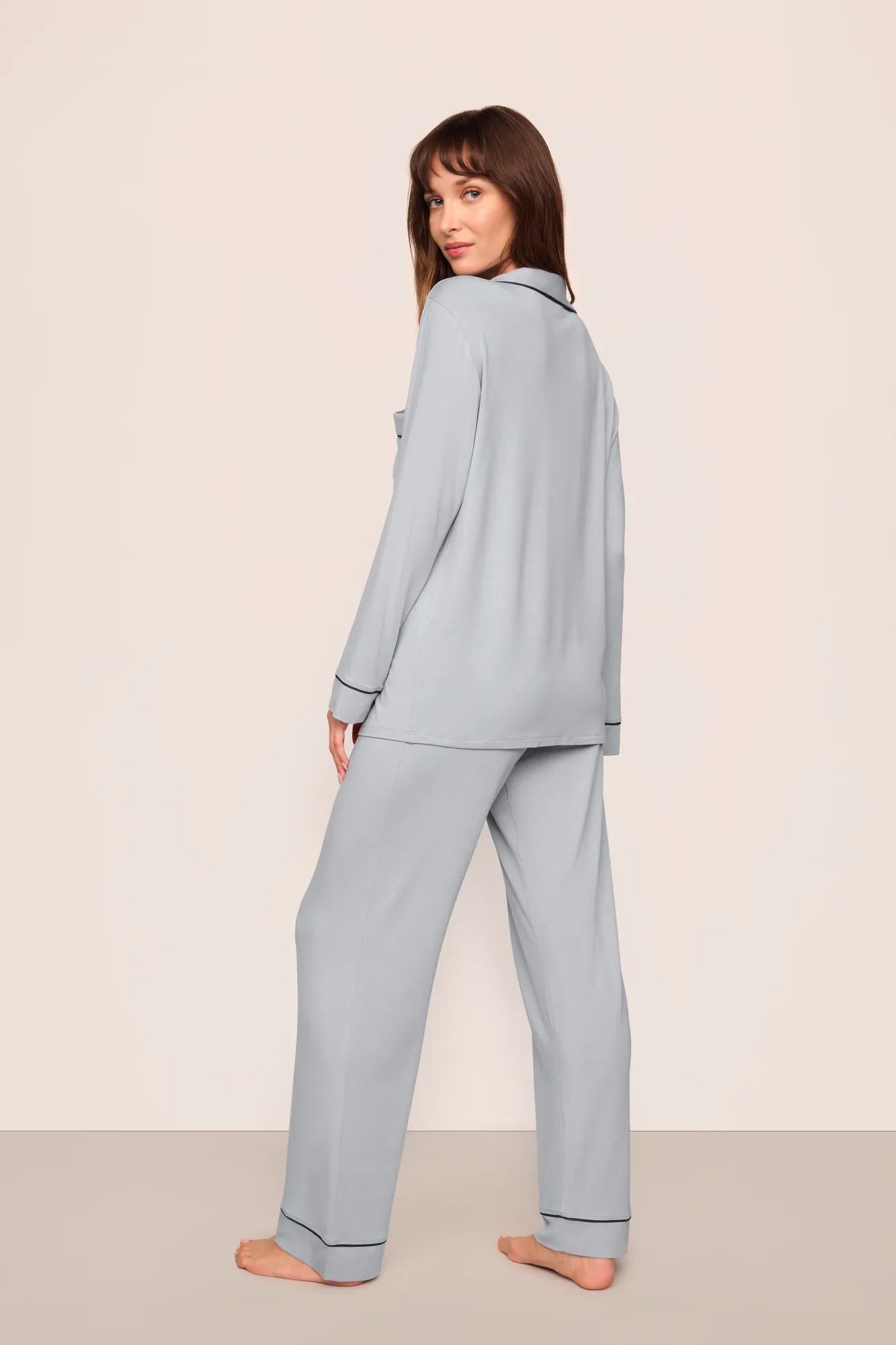 Model is wearing Gisele TENCEL™ Modal Long PJ Set  in  Gray Dawn/Navy