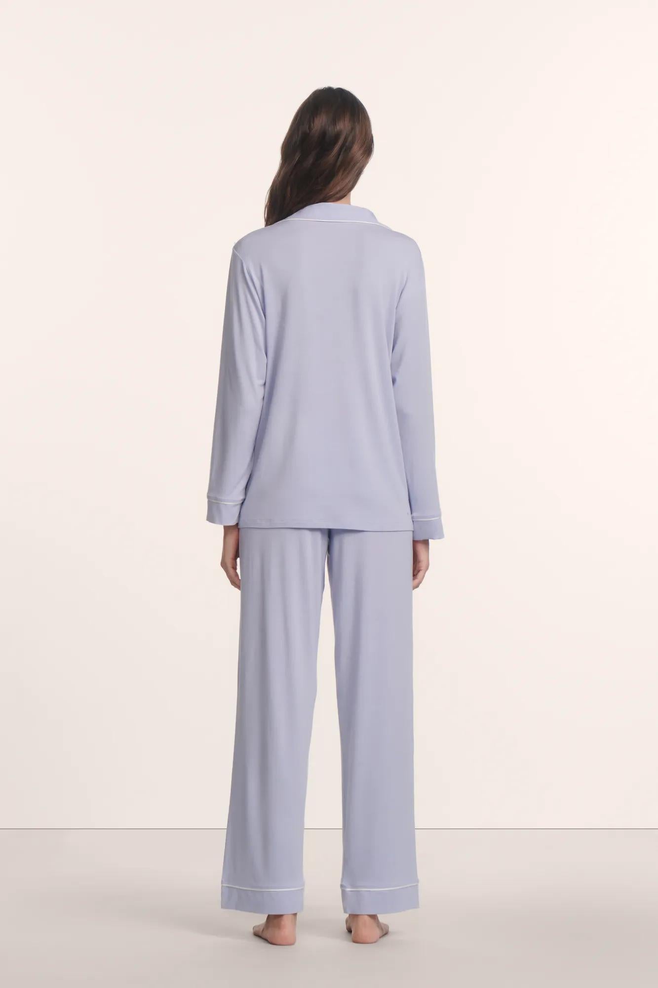 Model is wearing Gisele TENCEL™ Modal Long PJ Set in Lavender Dusk/Ivory