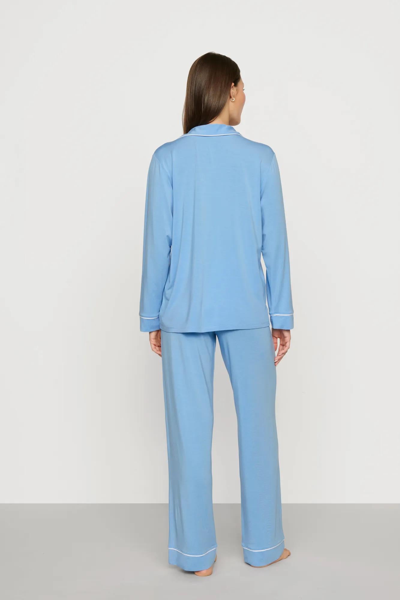 Model is wearing Gisele TENCEL™ Modal Long PJ Set in Summer Blue/White