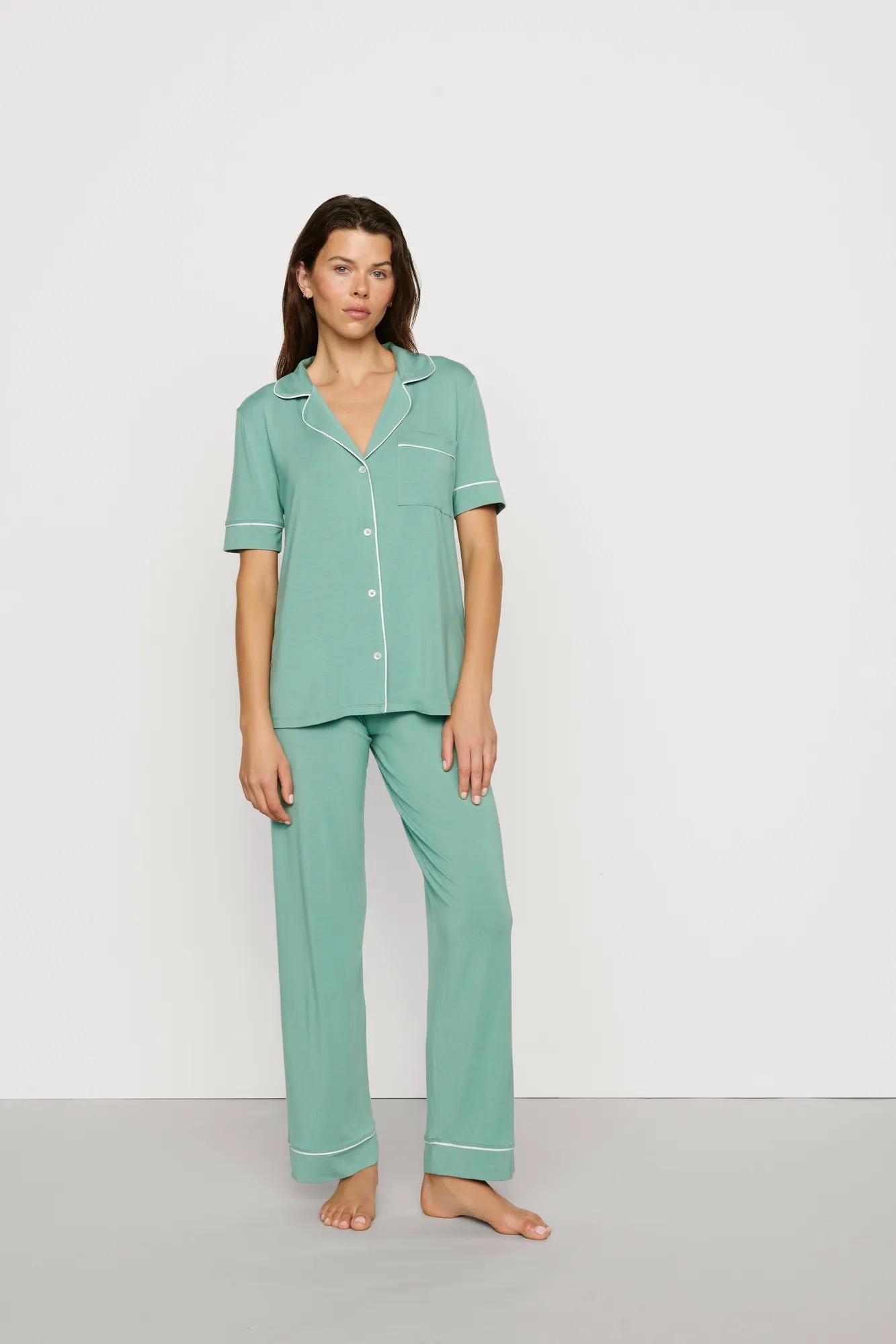 Model is wearing Gisele TENCEL™ Modal Short Sleeve & Pant PJ Set in Seagrass/White