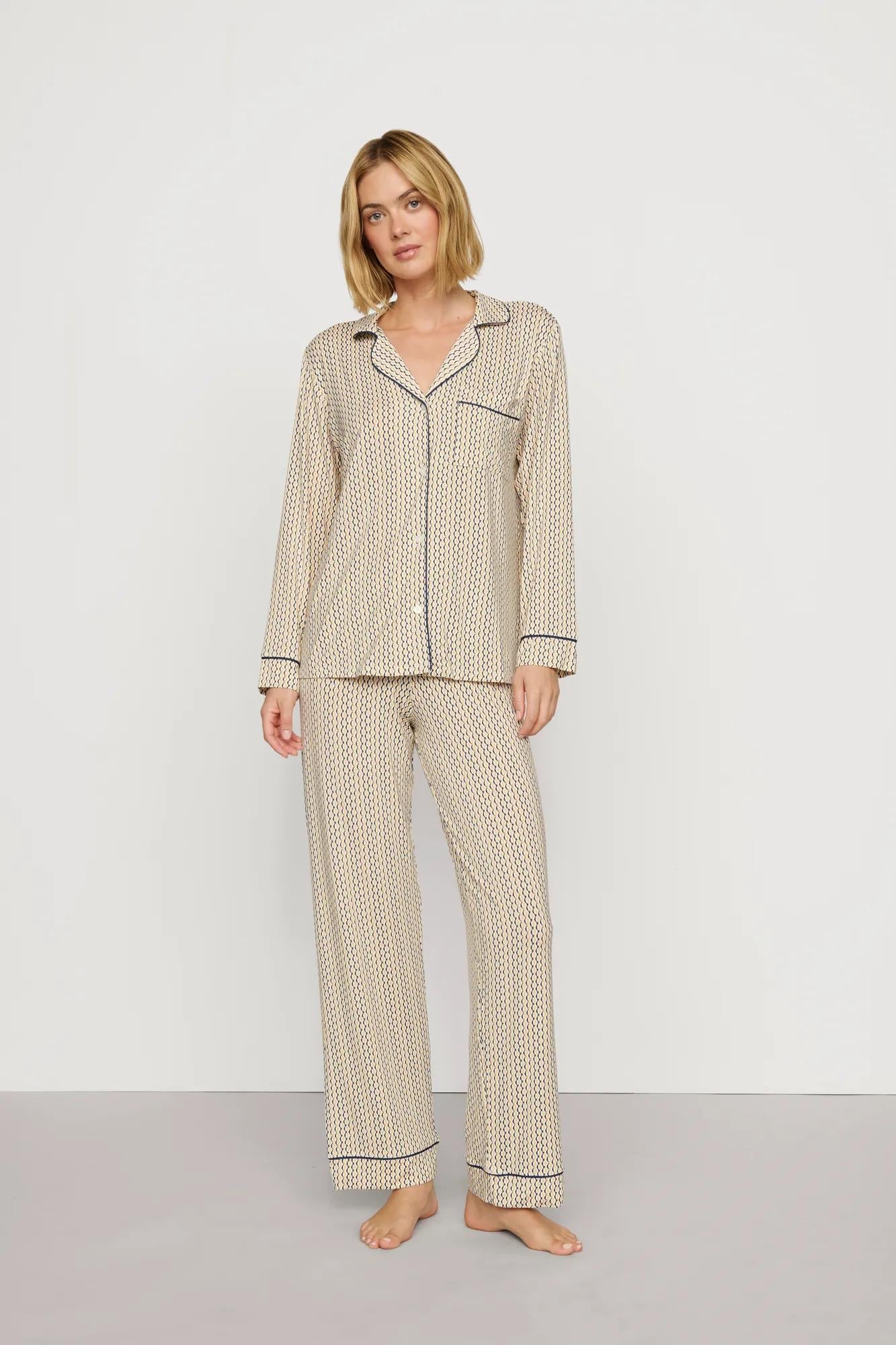 Model is wearing Gisele Printed TENCEL™ Modal Long PJ Set in Hourglass Sunbeam/Navy