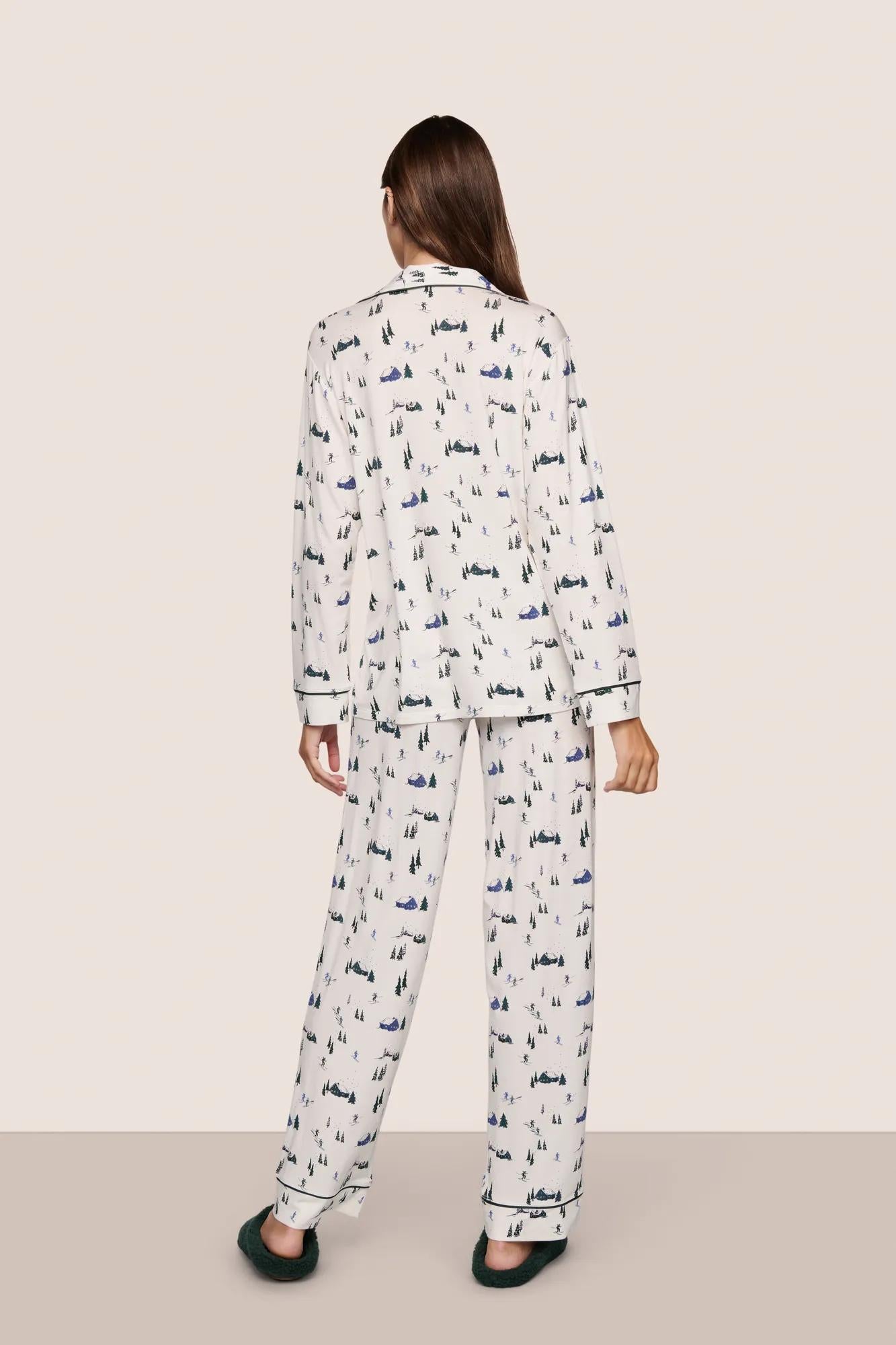 Model is wearing Gisele Printed TENCEL™ Modal Long PJ Set  in Ski Chalet Ivory/Pine