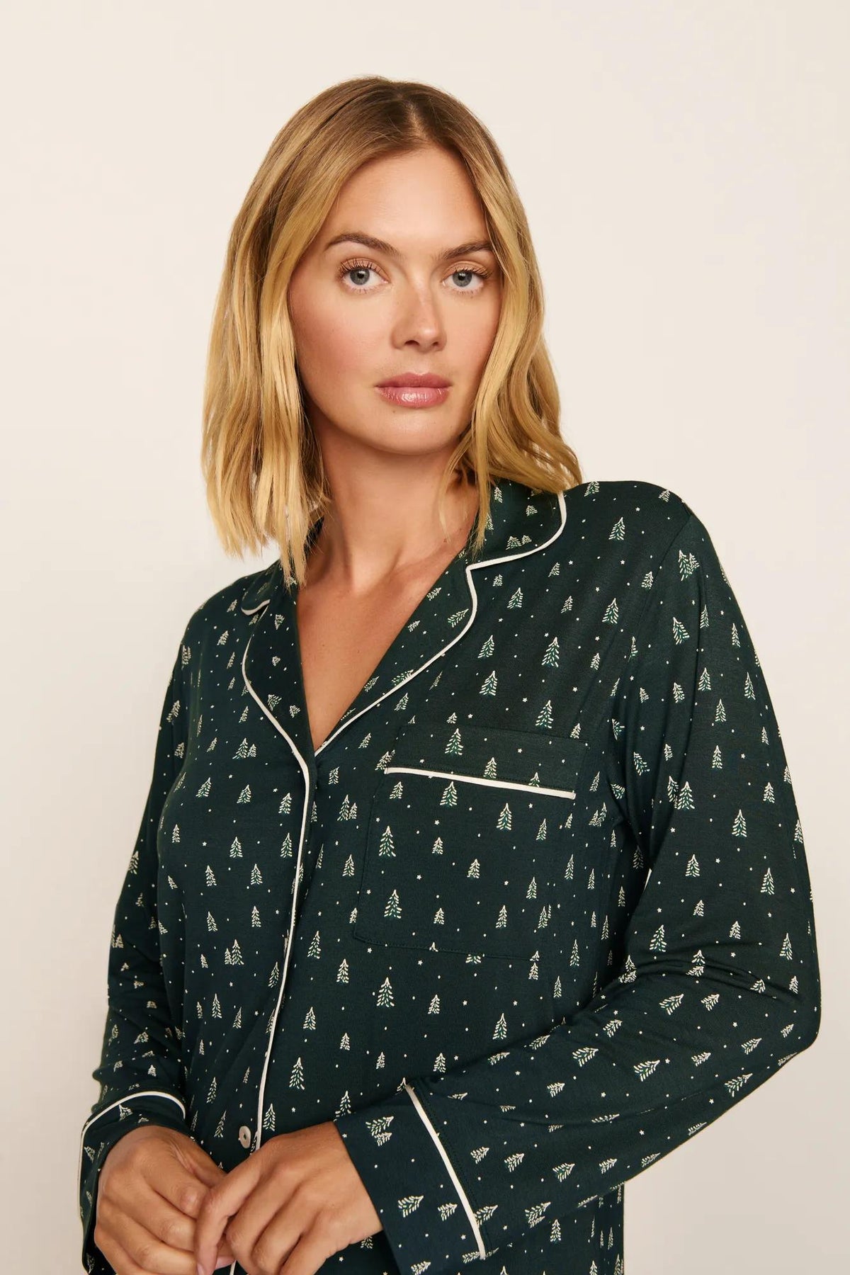 Model is wearing Gisele Printed TENCEL™ Modal Long PJ Set in Winter Pine/Ivory