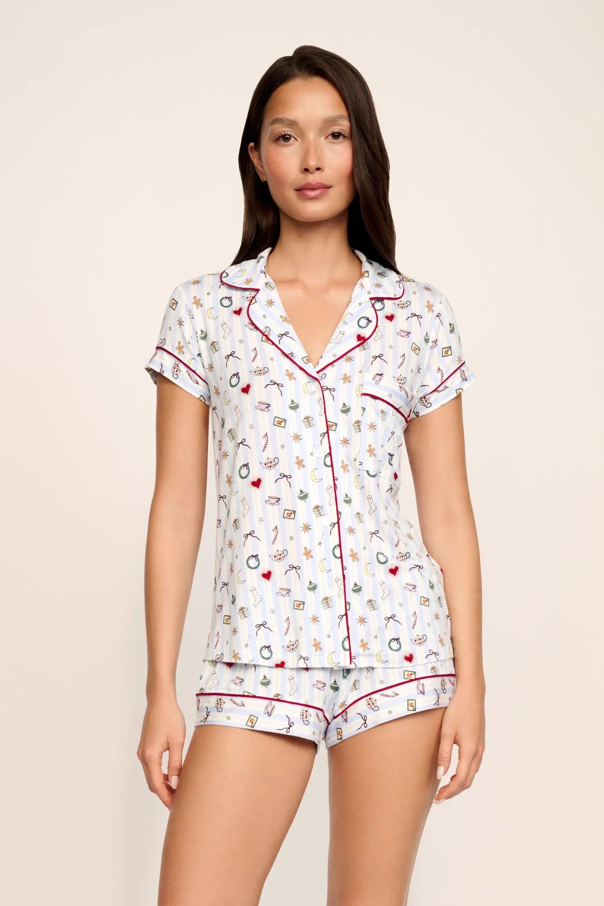 Model is wearing Gisele Printed TENCEL™ Modal Shortie Short PJ Set in Nordic Nights Lightblue/Deepcl