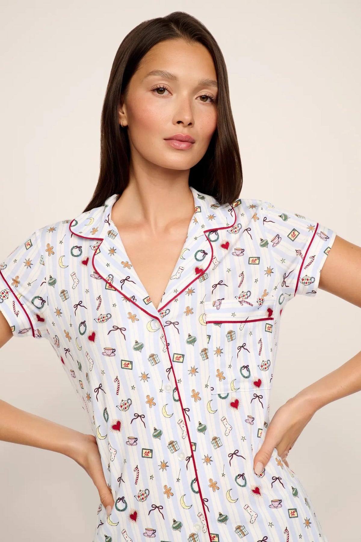 Model is wearing Gisele Printed TENCEL™ Modal Shortie Short PJ Set in Nordic Nights Lightblue/Deepcl