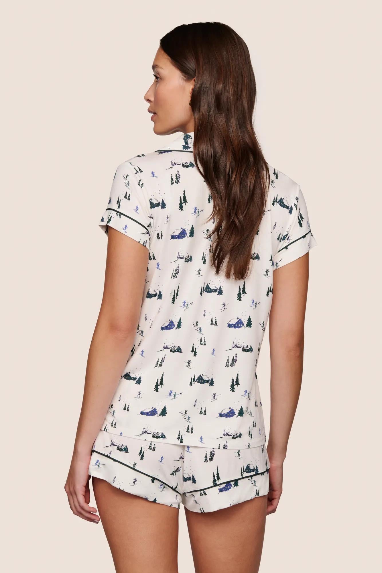 Model is wearing Gisele Printed TENCEL™ Modal Shortie Short PJ Set  in Ski Chalet Ivory/Pine