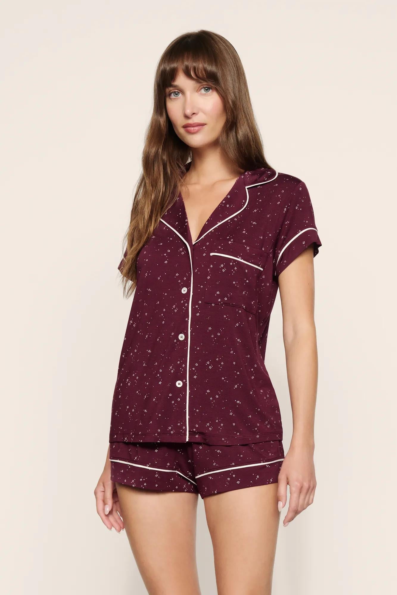 Model is wearing Gisele Printed TENCEL™ Modal Shortie Short PJ Set in Starlight Wildberry/Ivory