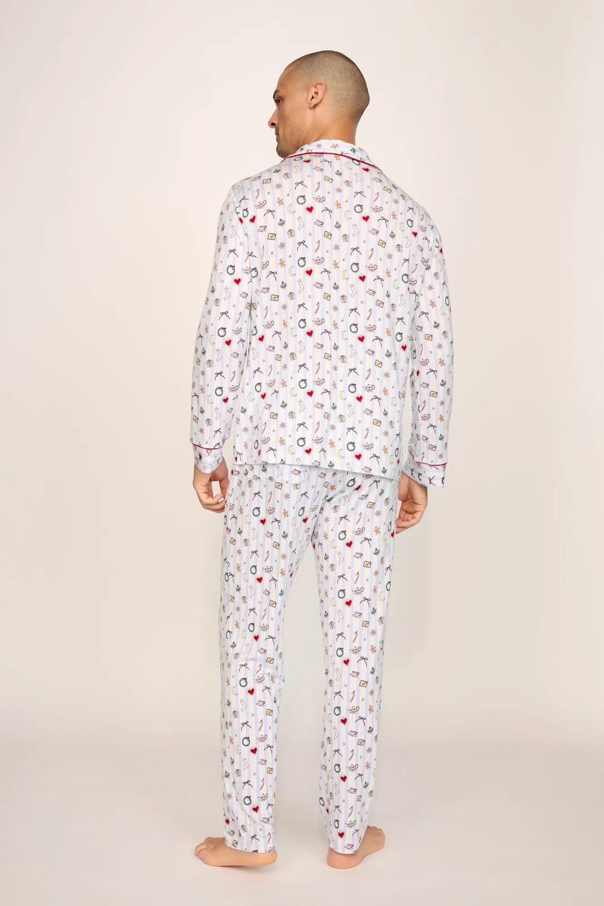 Model is wearing William Printed TENCEL™ Modal Long PJ Set in Nordic Nights Lightblue/Deepcl