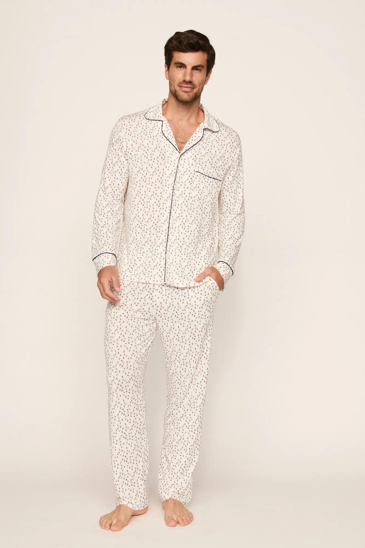 Model is wearing William Printed TENCEL™ Modal Long PJ Set in On The Slopes Ivory/Navy