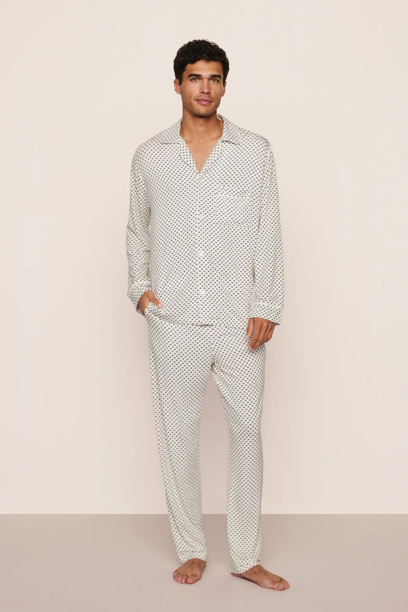 Model is wearing William Printed TENCEL™ Modal Long PJ Set in Tide Dot Ivory/Ivory