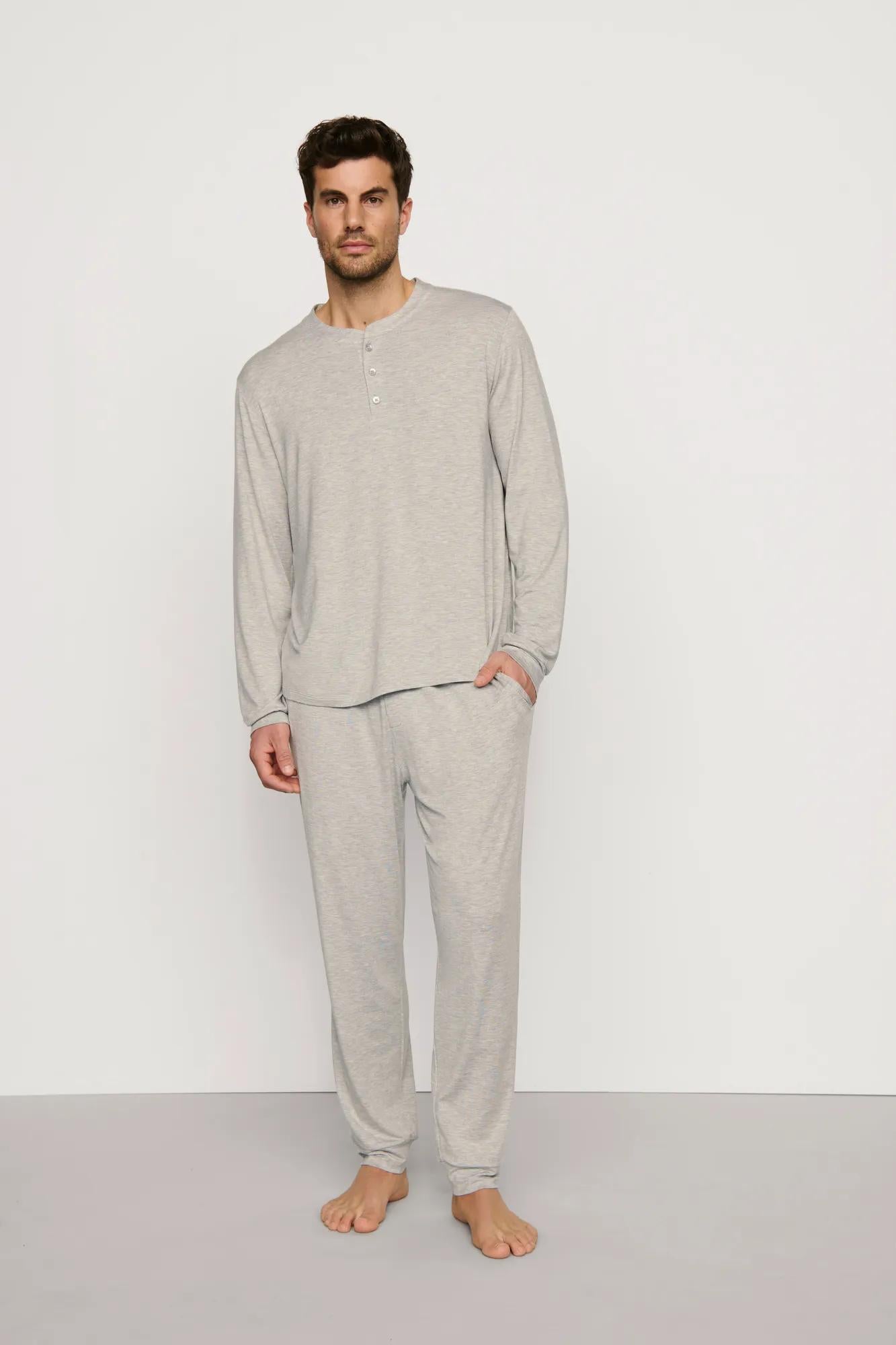 Model is wearing Henry TENCEL™ Modal Long PJ Set in Heather Grey