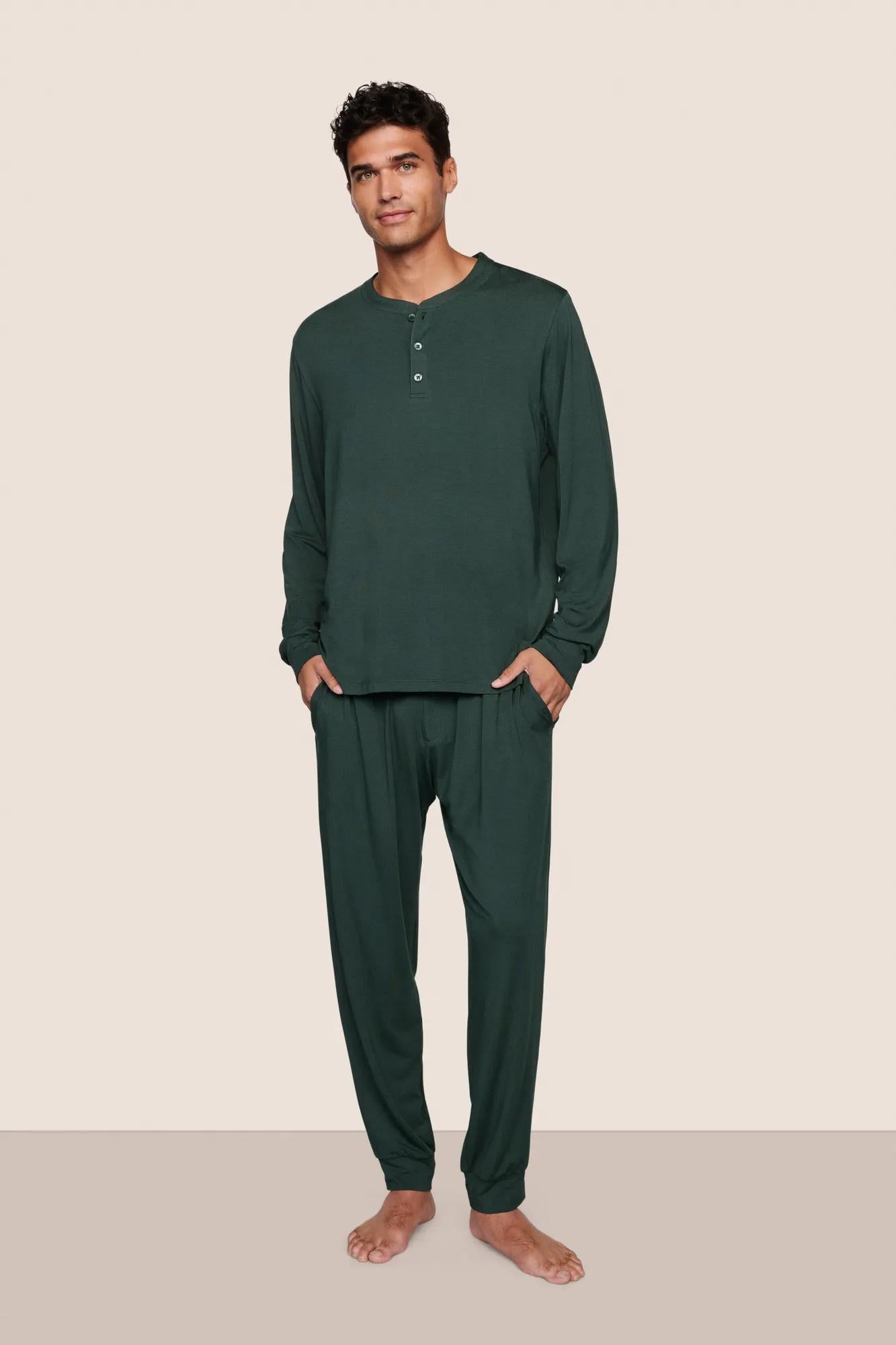 Model is wearing Henry TENCEL™ Modal Long PJ Set  in Pine
