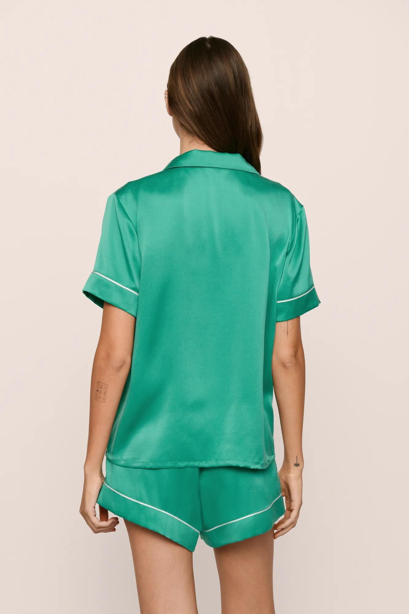 Model is wearing Inez Washable Silk Short PJ Set in  Oasis Green/White