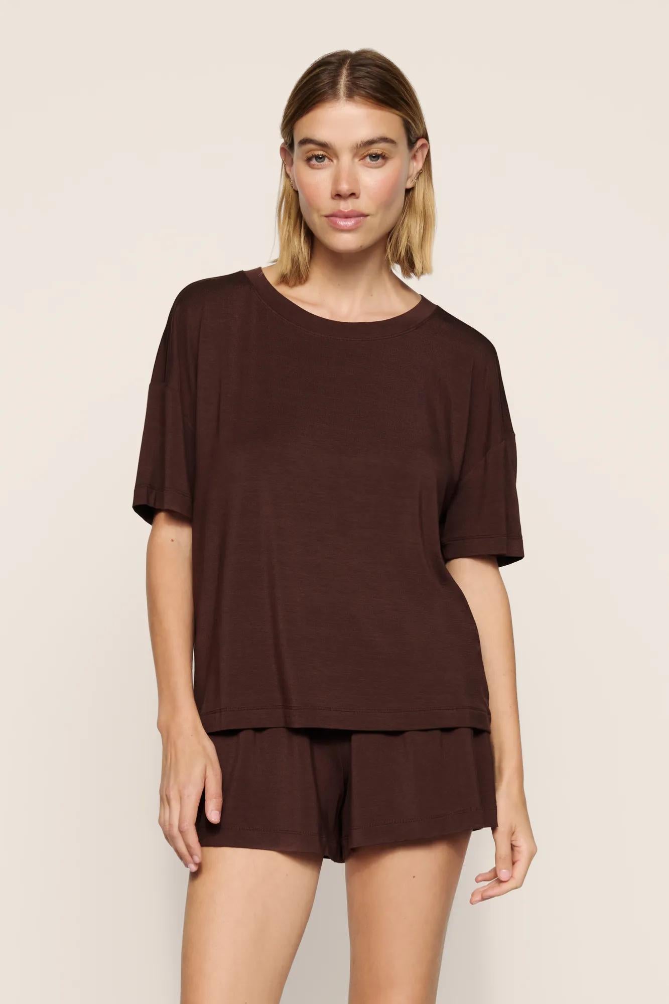 Model is wearing Gisele TENCEL™ Modal Everyday T in Shirt
